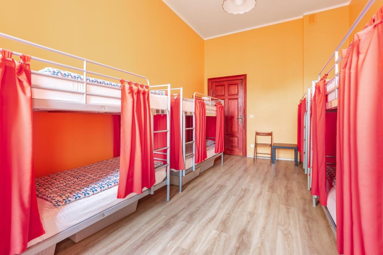 Babel Hostel, Dworzec Pkp, Rynek Wrocław Exteriör bild